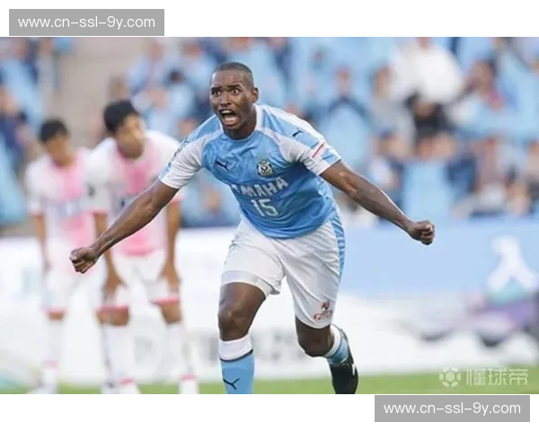 马赛客战法甲前六名球队全部落败，仅进1球失10球