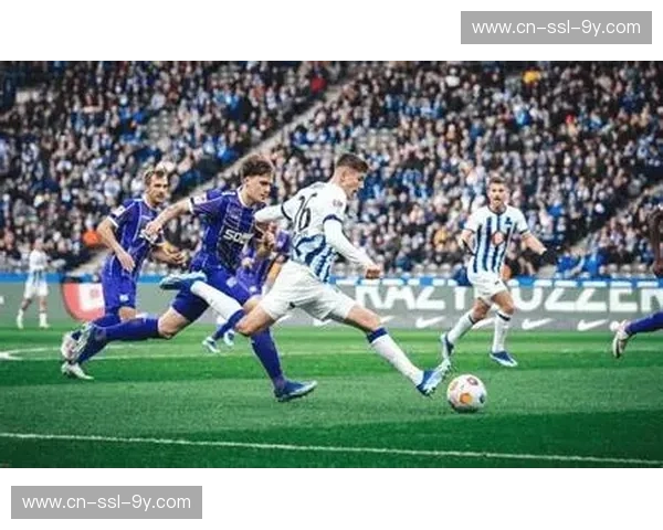 霍芬海姆主场3球战胜柏林联，克拉马里奇梅开二度莱特乌龙赫迪拉扳回